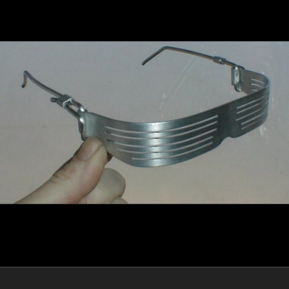 Eyes sunglasses SHADES made of pure Aluminum - Picture 2 of 3